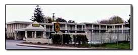 Hyannis Super 8 Motel