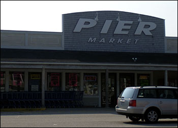 Narragansett pier market